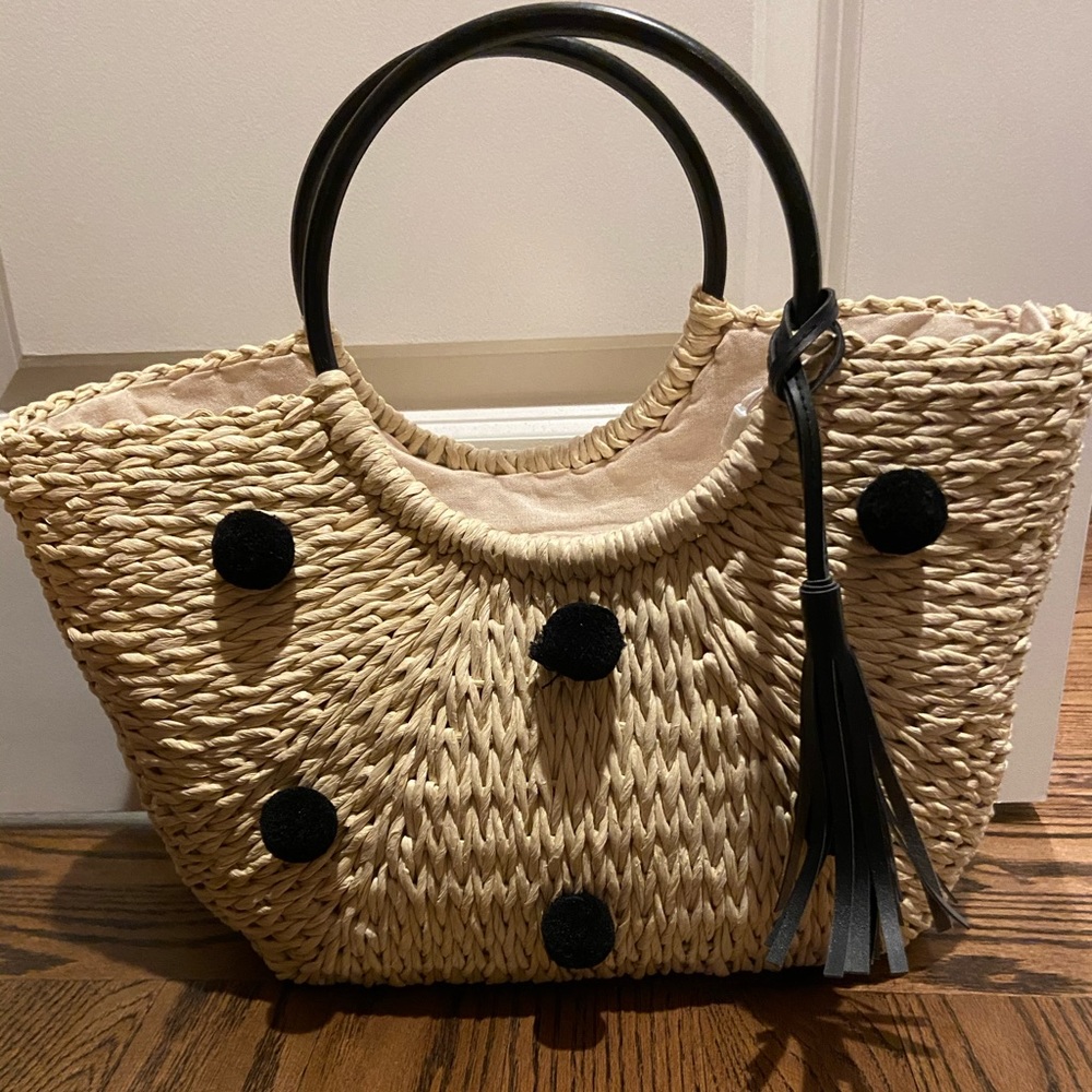 Straw bag